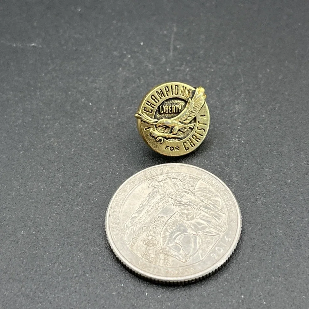 Champions For Christ Jesus Religion‎ Christian Gold Tone Lapel Hat Pin